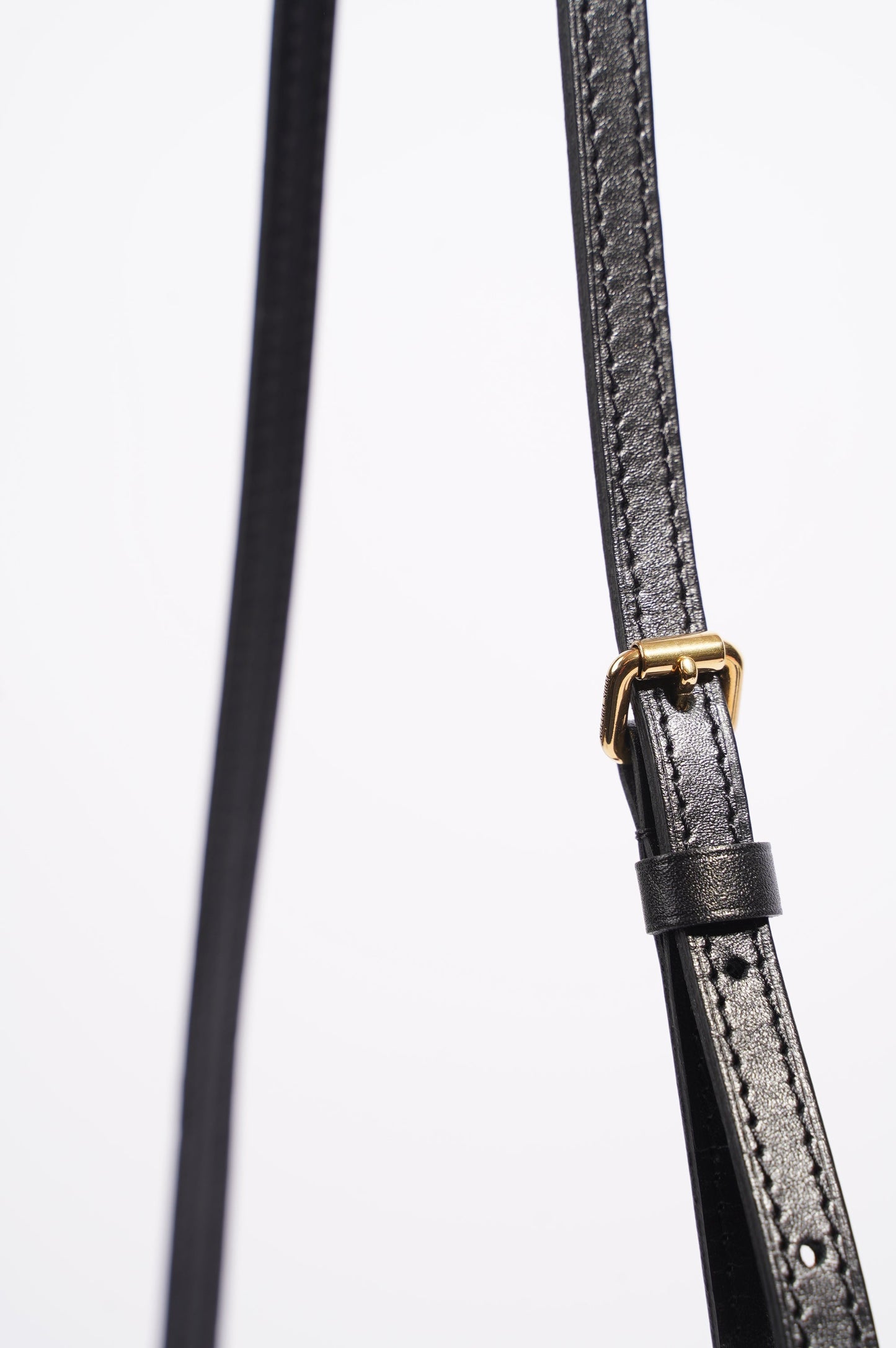 Louis Vuitton Womens Petite Malle Monogram / Black