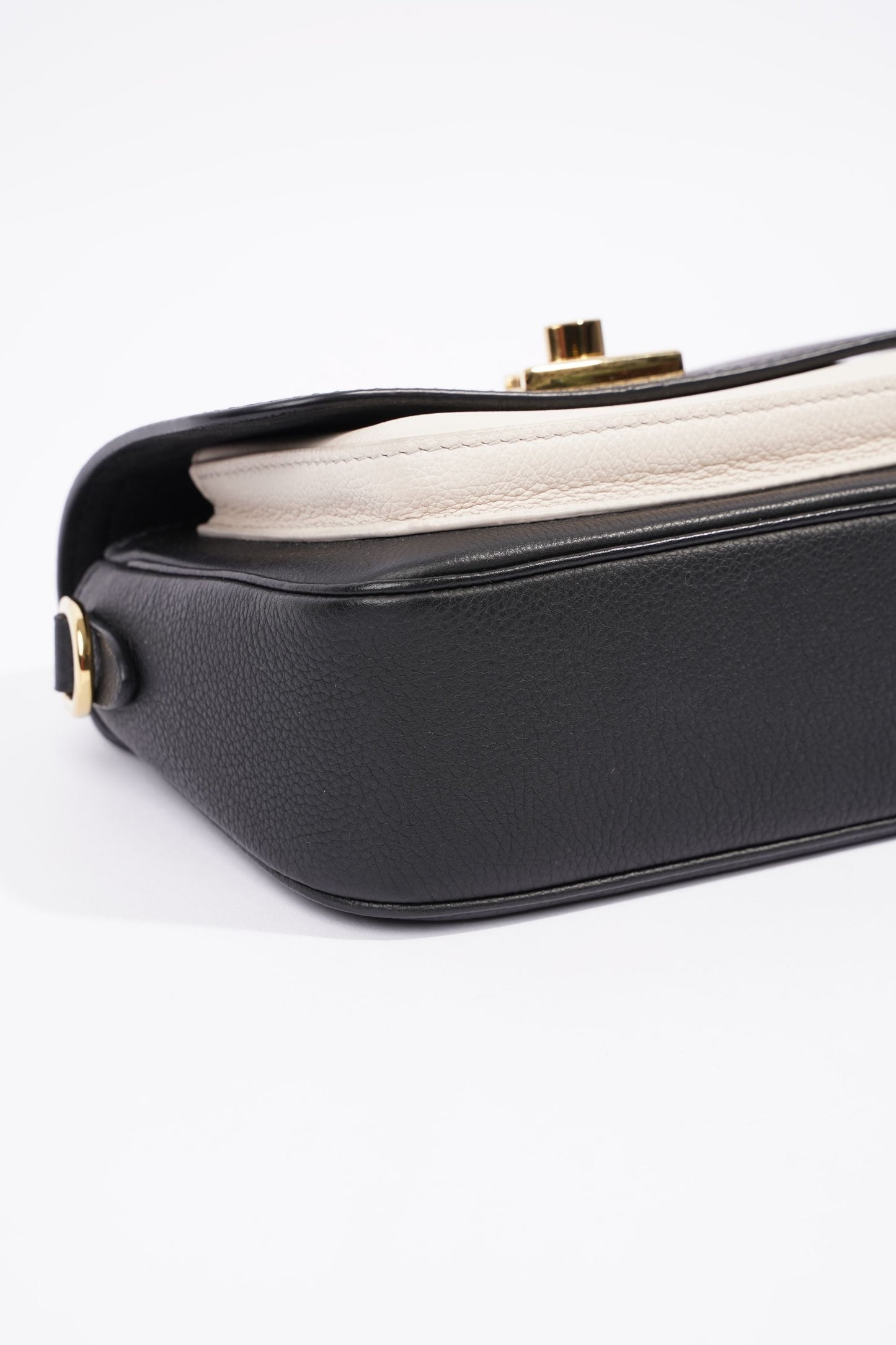 Louis Vuitton Womens Lockme Tender Black / White Leather