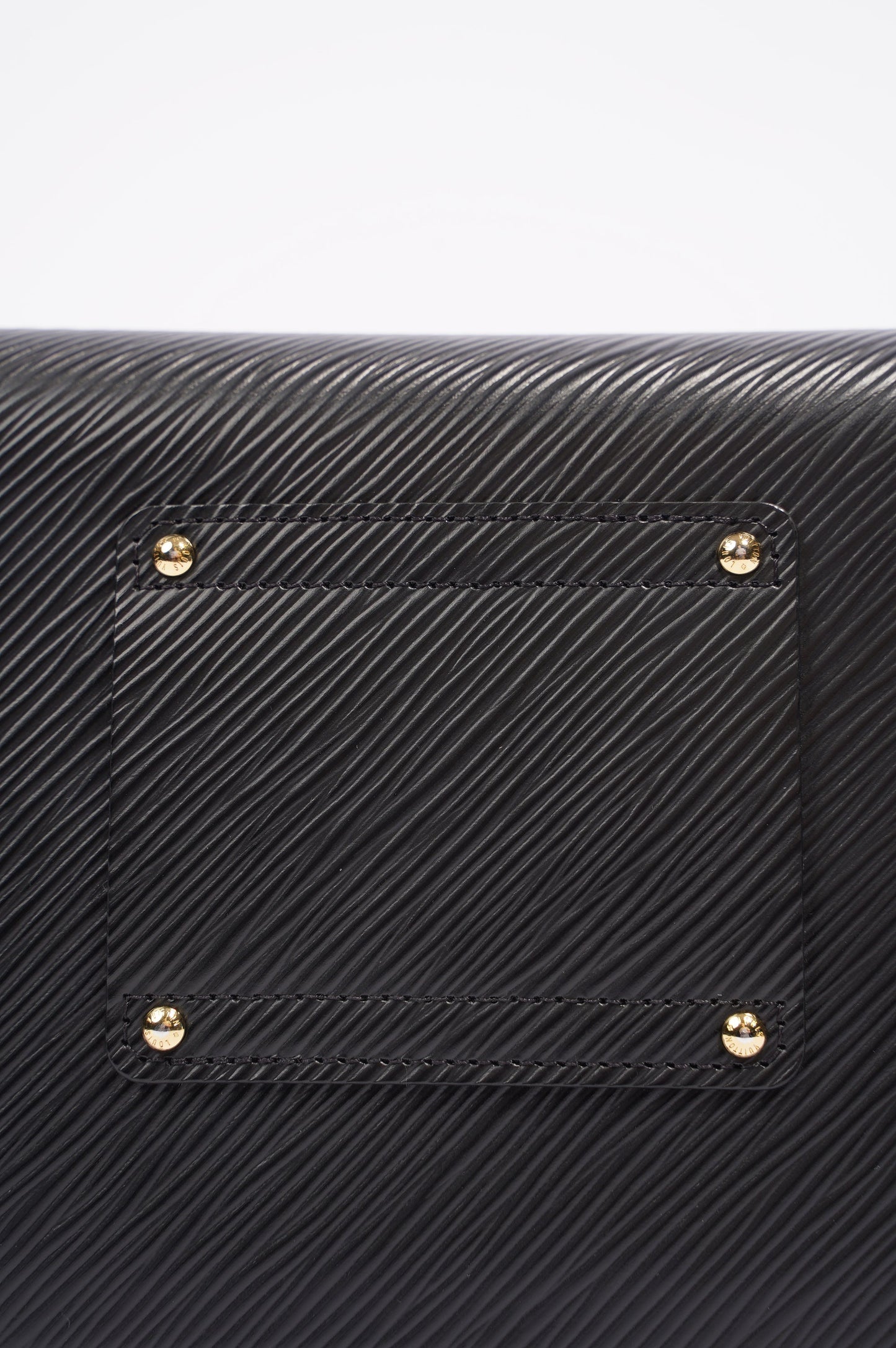 Louis Vuitton Womens Twist Chain Pouch Black Epi Leather