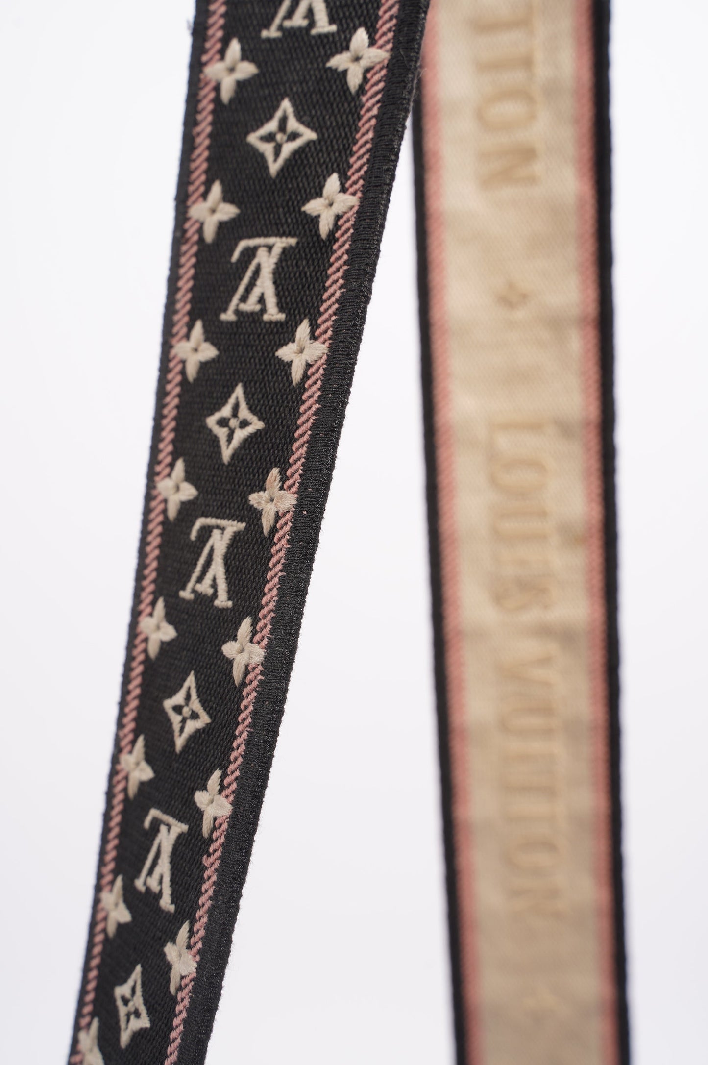 Louis Vuitton Womens Twist Black Epi Leather
