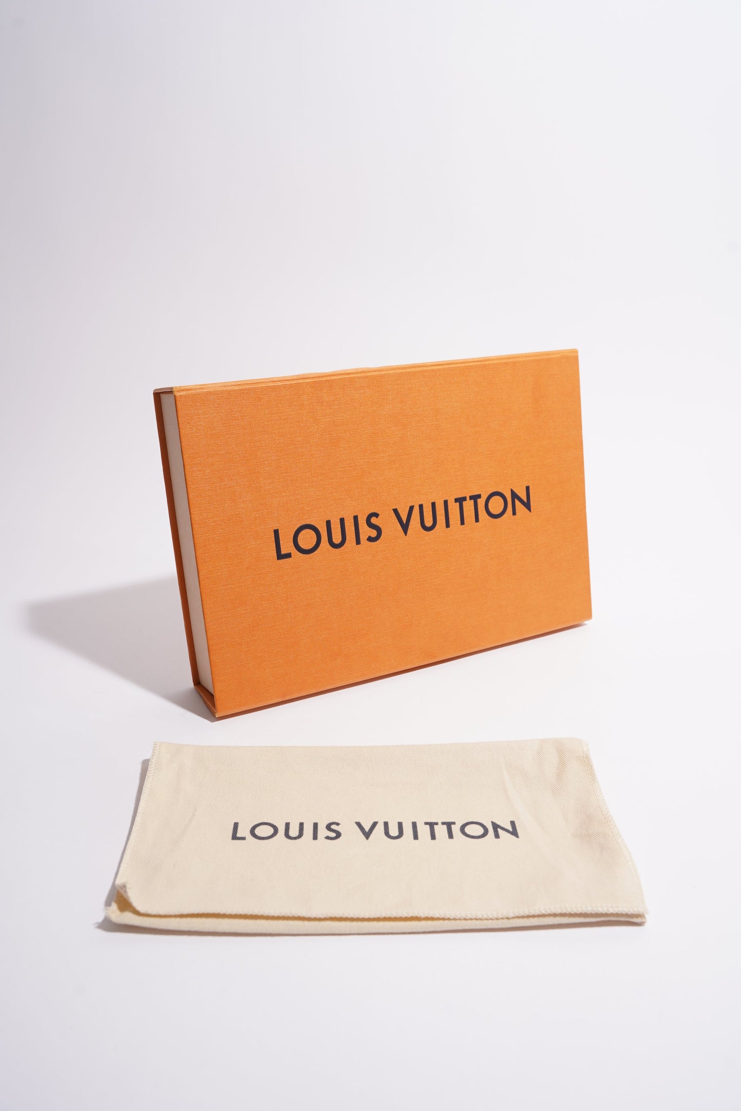 Louis Vuitton Womens Vavin Chain Wallet Beige Empreinte Leather