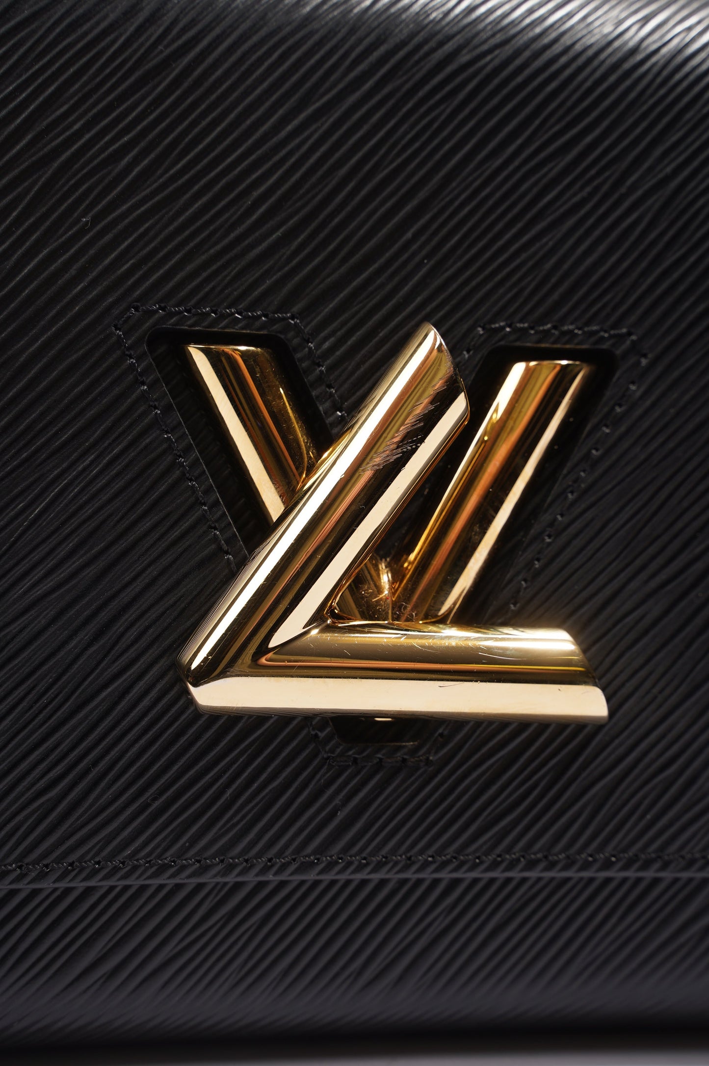 Louis Vuitton Womens Twist Black Epi Leather