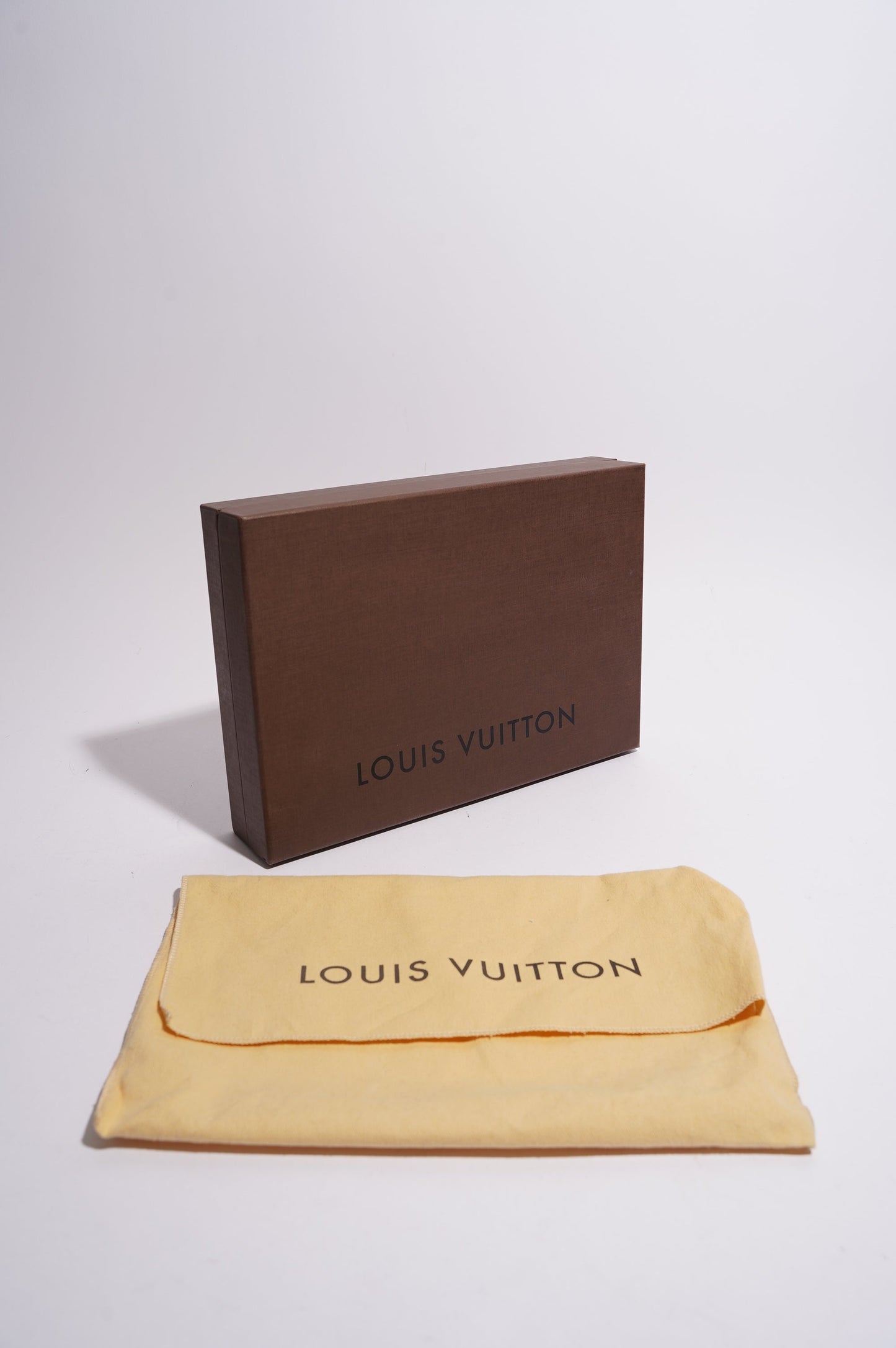 Louis Vuitton Womens Pochette Accessoires Black Epi Leather
