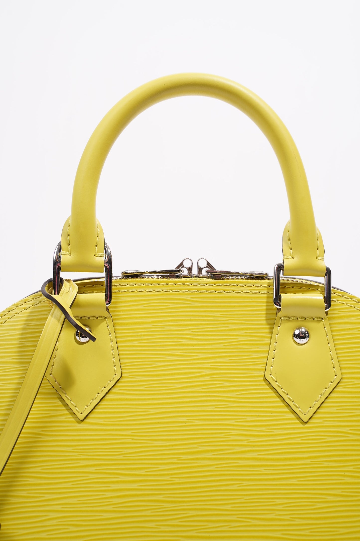 Louis Vuitton Womens Alma Epi Green BB