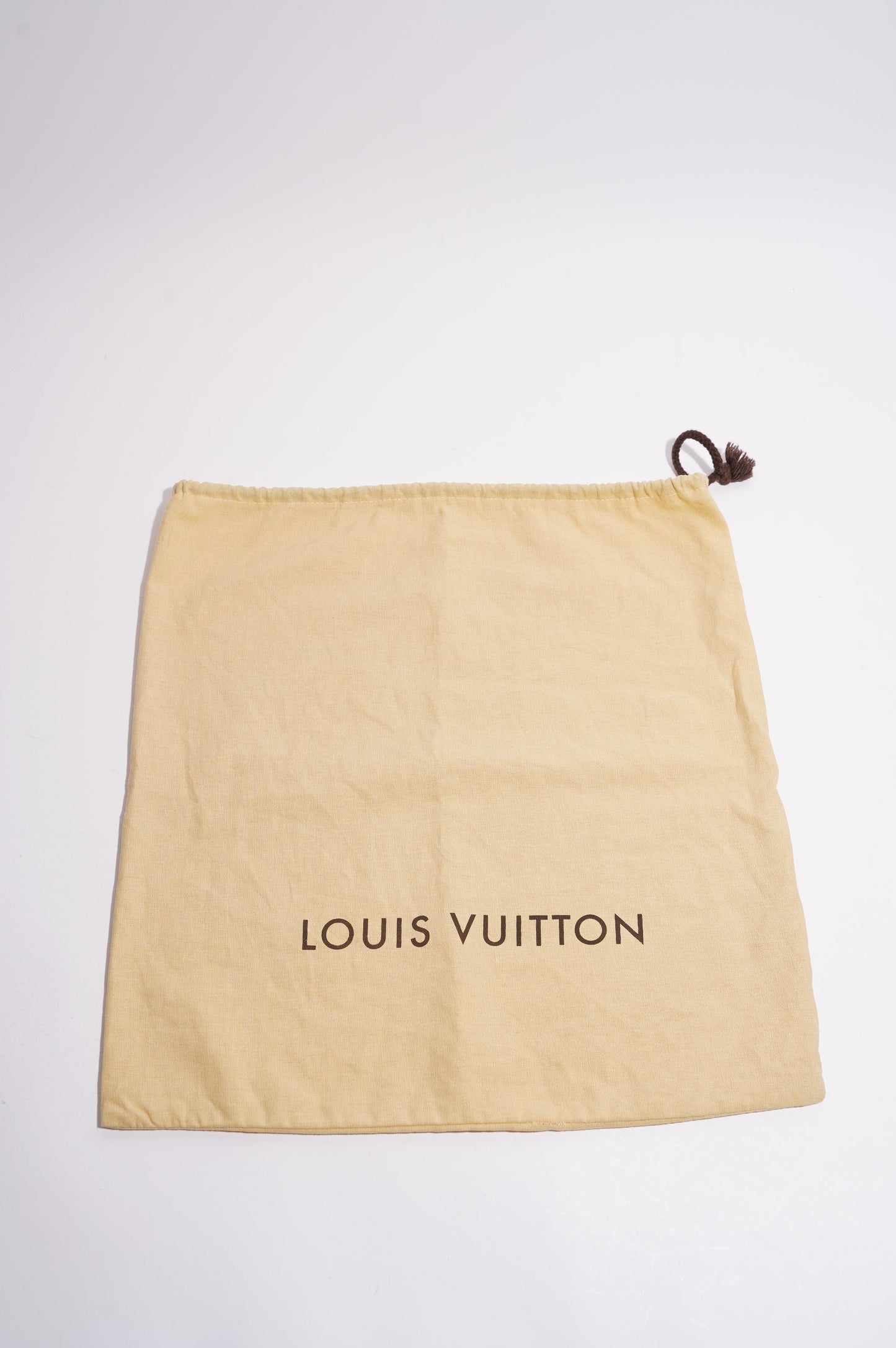 Louis Vuitton Womens Alma Epi Green BB