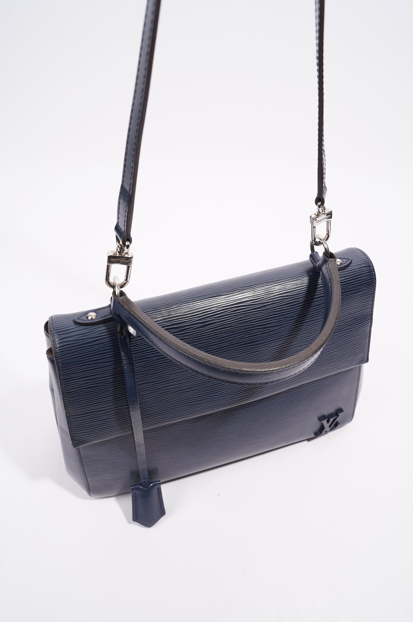 Louis Vuitton Womens Cluny Bag Indigo Epi Leather MM