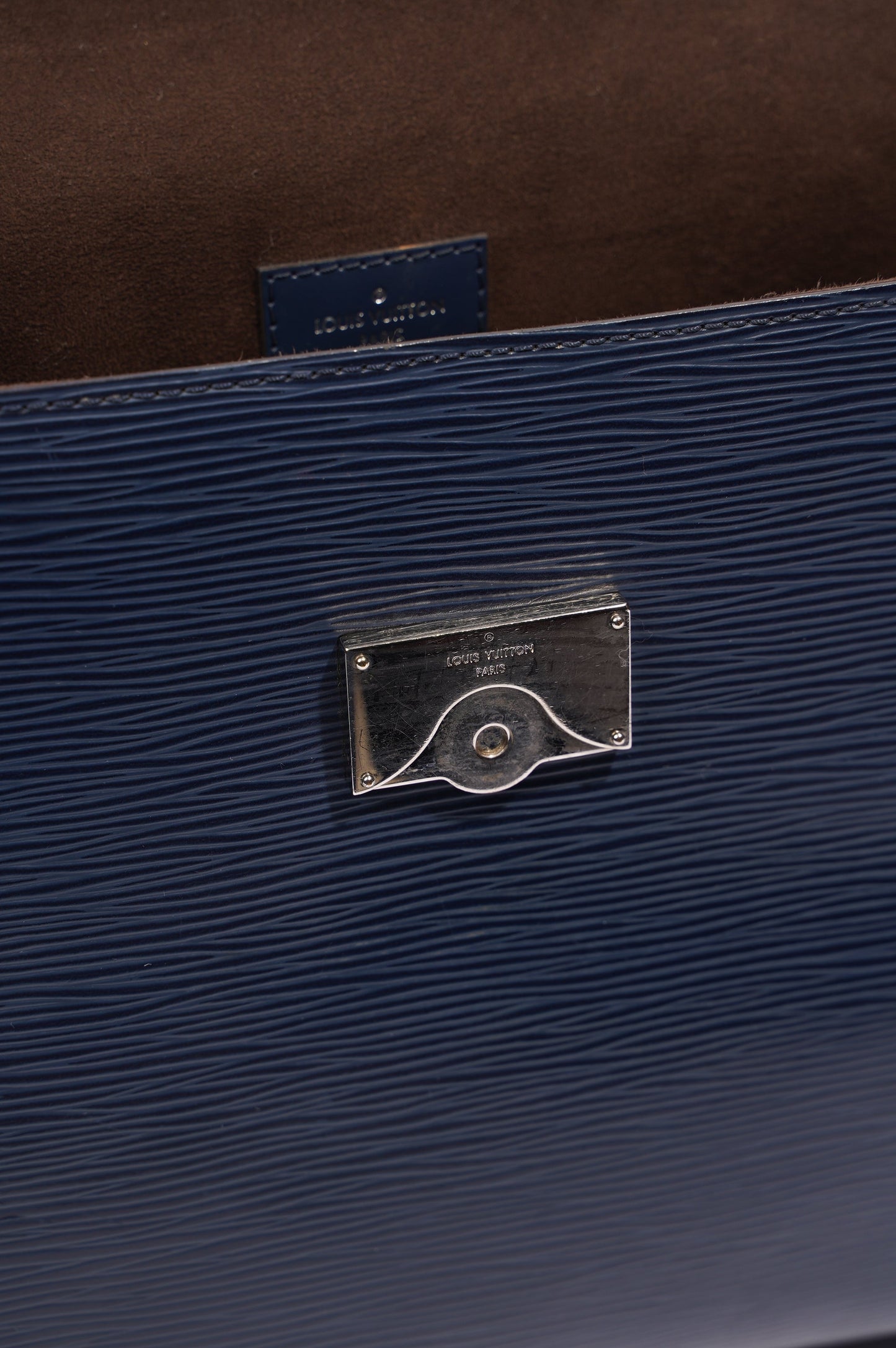 Louis Vuitton Womens Cluny Bag Indigo Epi Leather MM