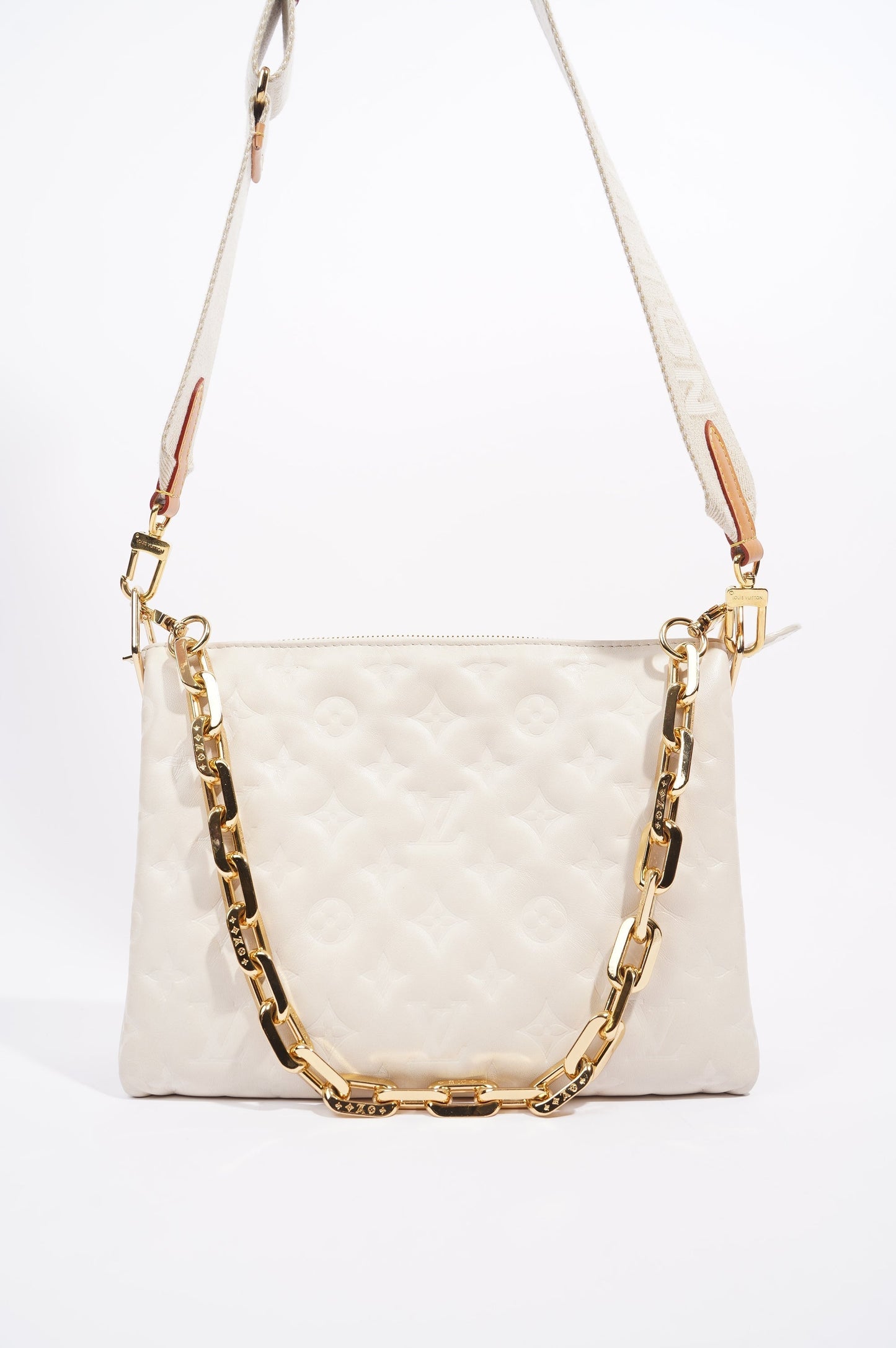 Louis Vuitton Womens Coussin Cream PM