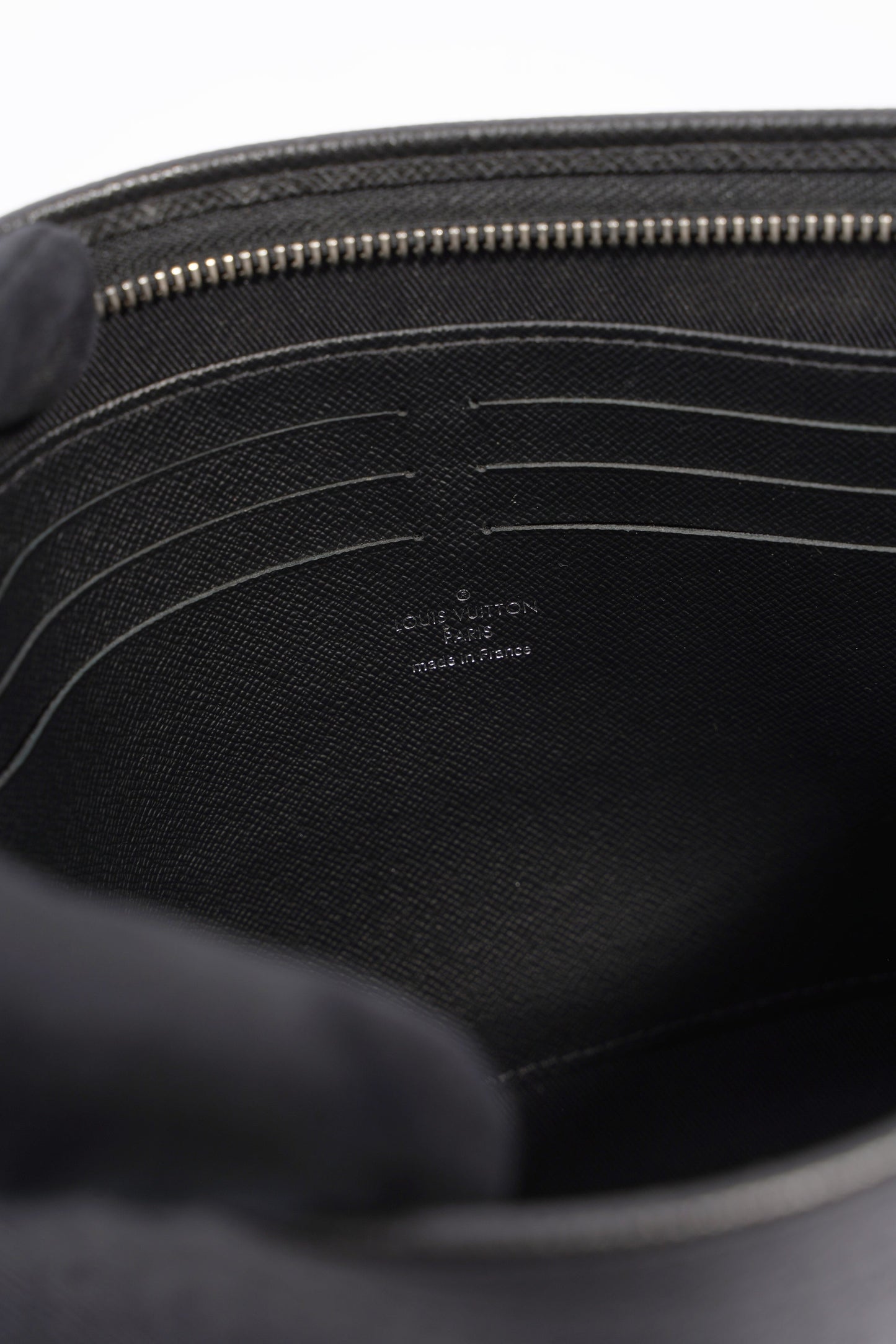 Louis Vuitton Mens Pochette Voyage Black MM