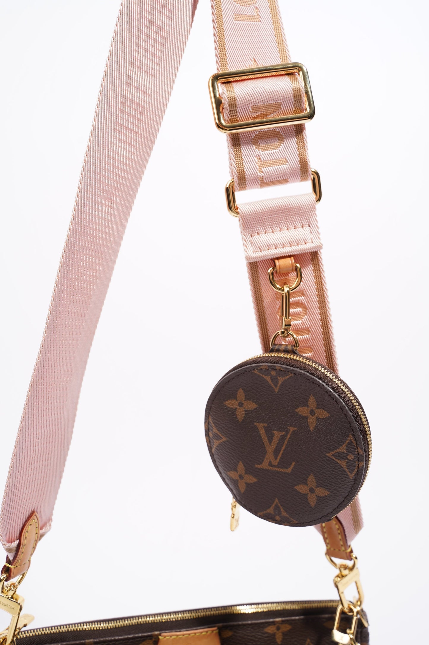 Louis Vuitton Womens Multi Pochette Accessoire Monogram