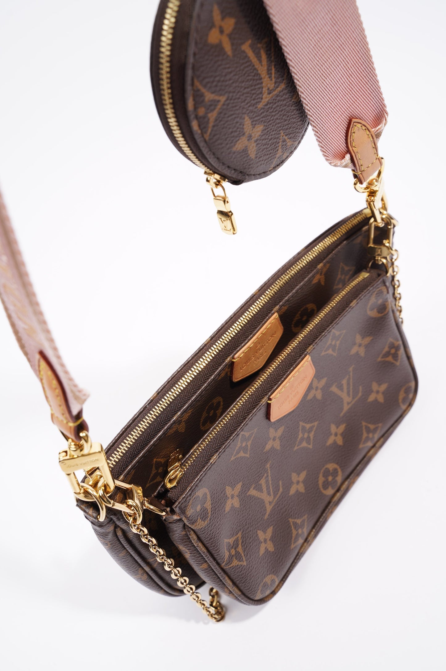 Louis Vuitton Womens Multi Pochette Accessoire Monogram