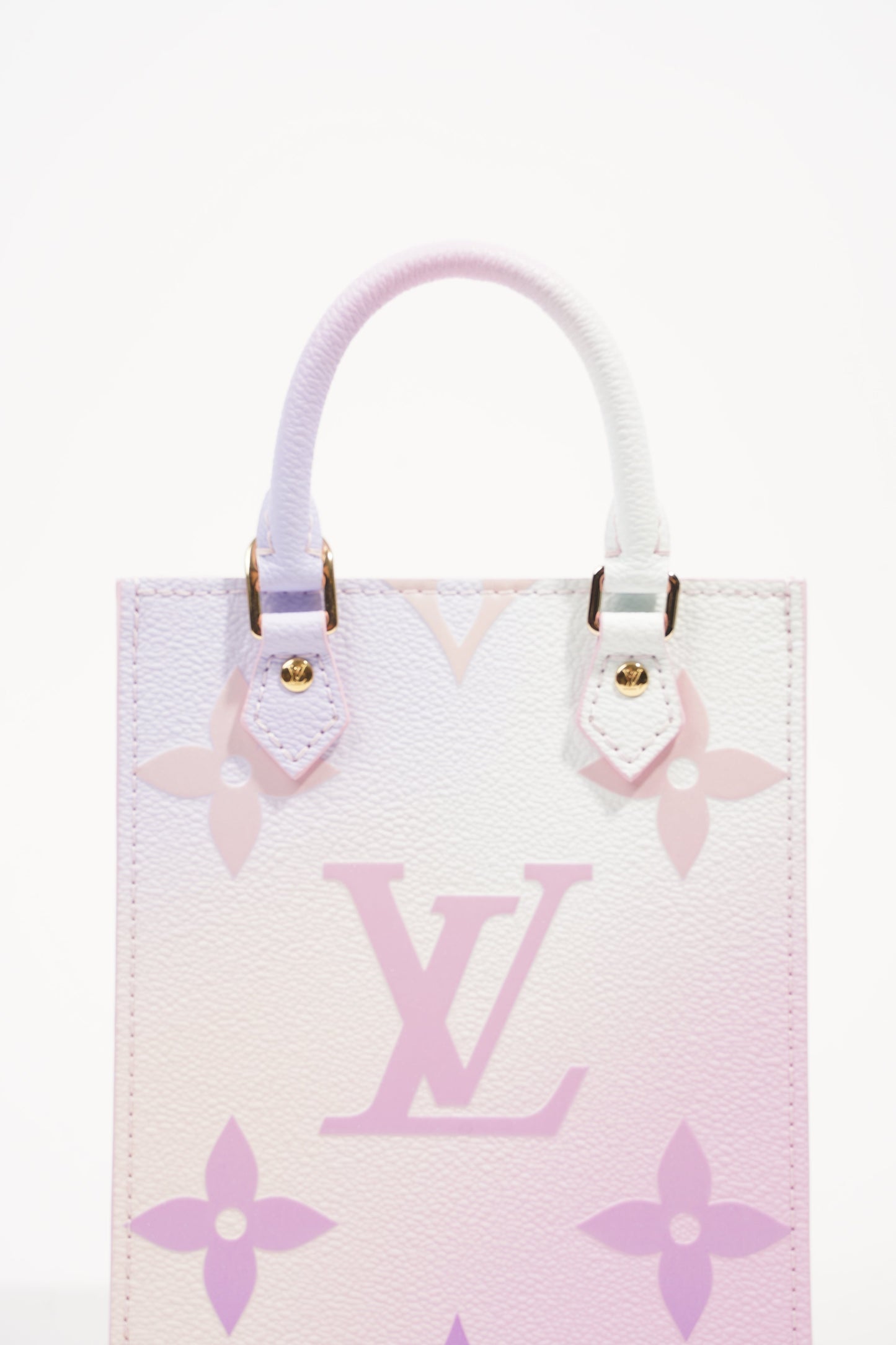 Louis Vuitton Womens Petit Sac Plat