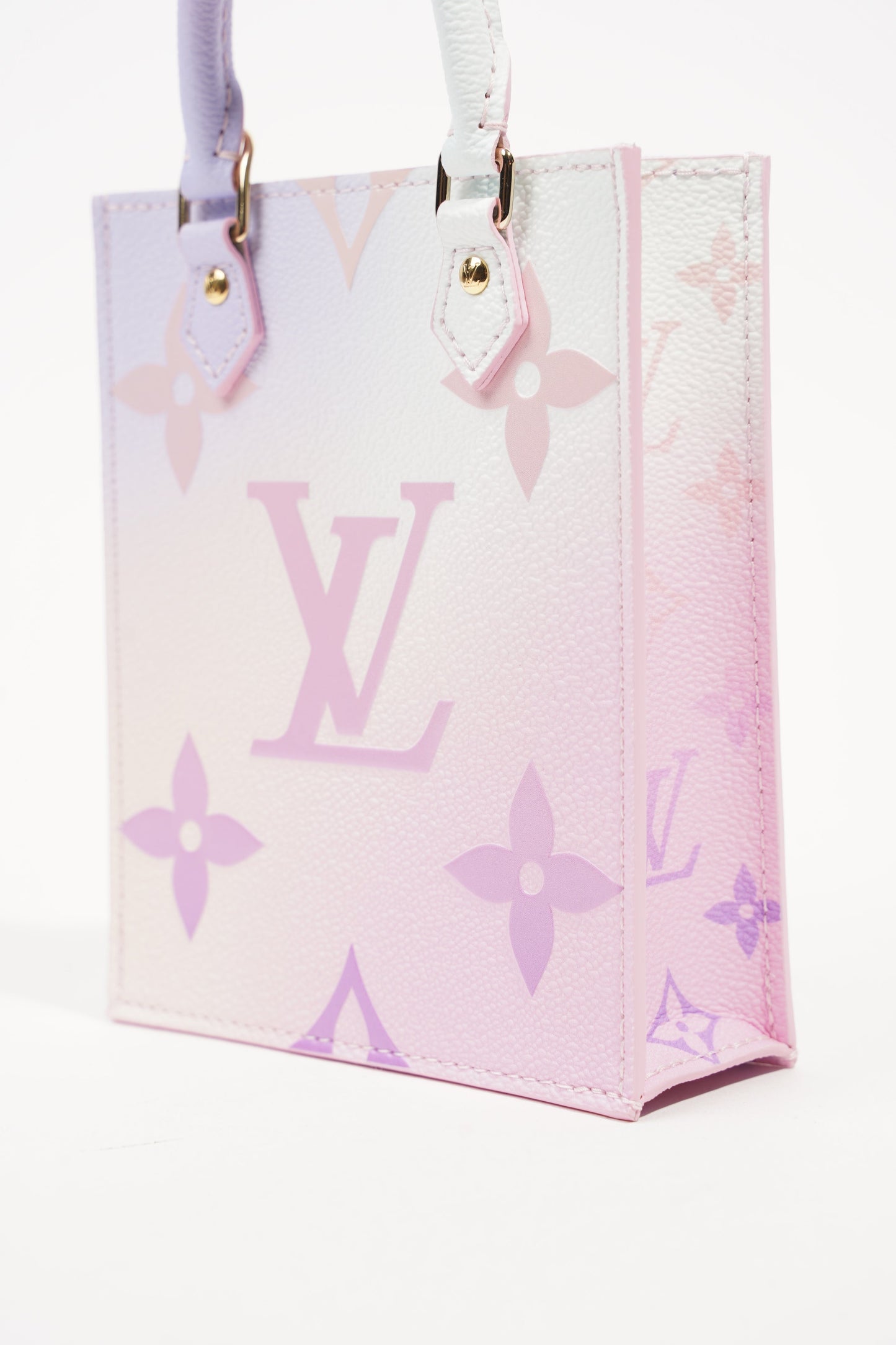 Louis Vuitton Womens Petit Sac Plat