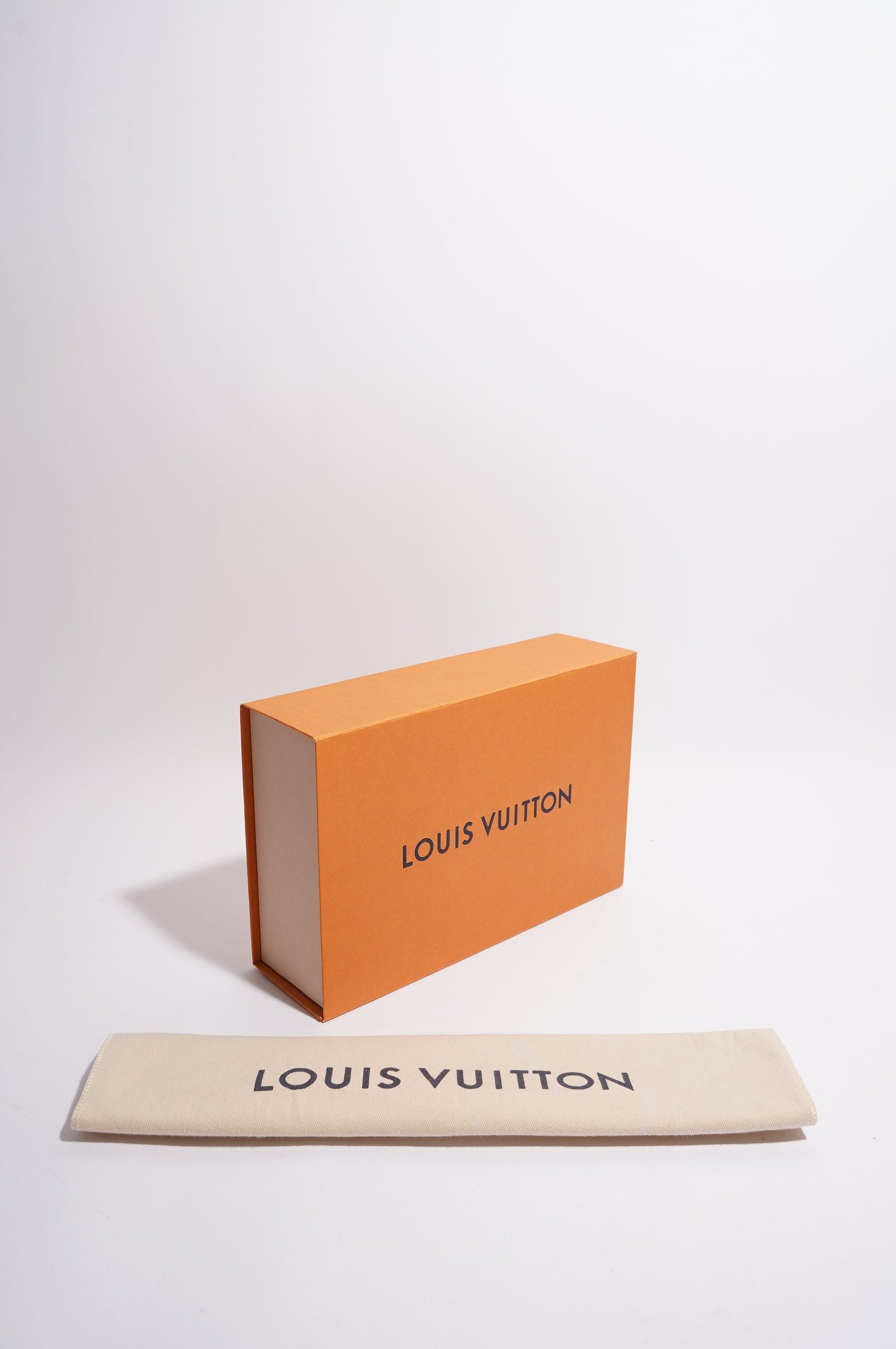 Louis Vuitton Womens Boite Chaup Multicolour