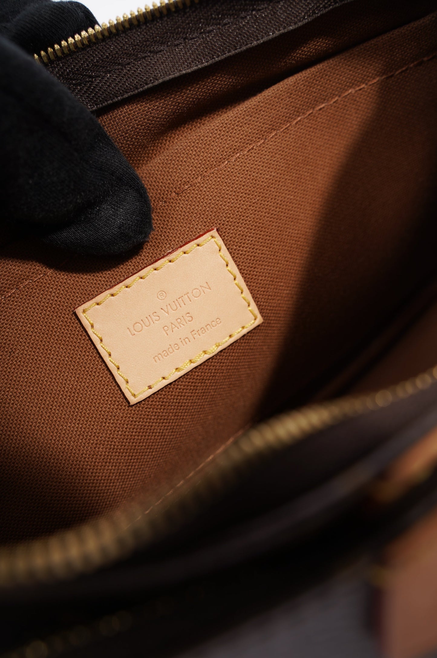 Louis Vuitton Womens Multi Pochette Accessoire Monogram