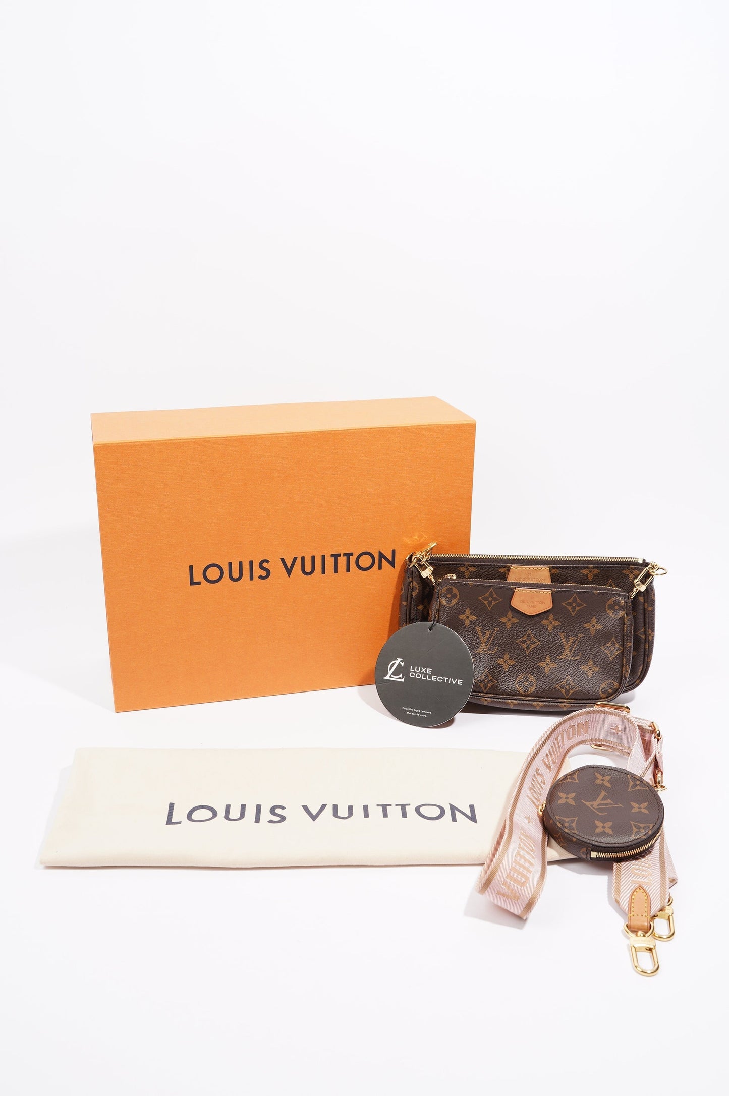 Louis Vuitton Womens Multi Pochette Accessoire Monogram