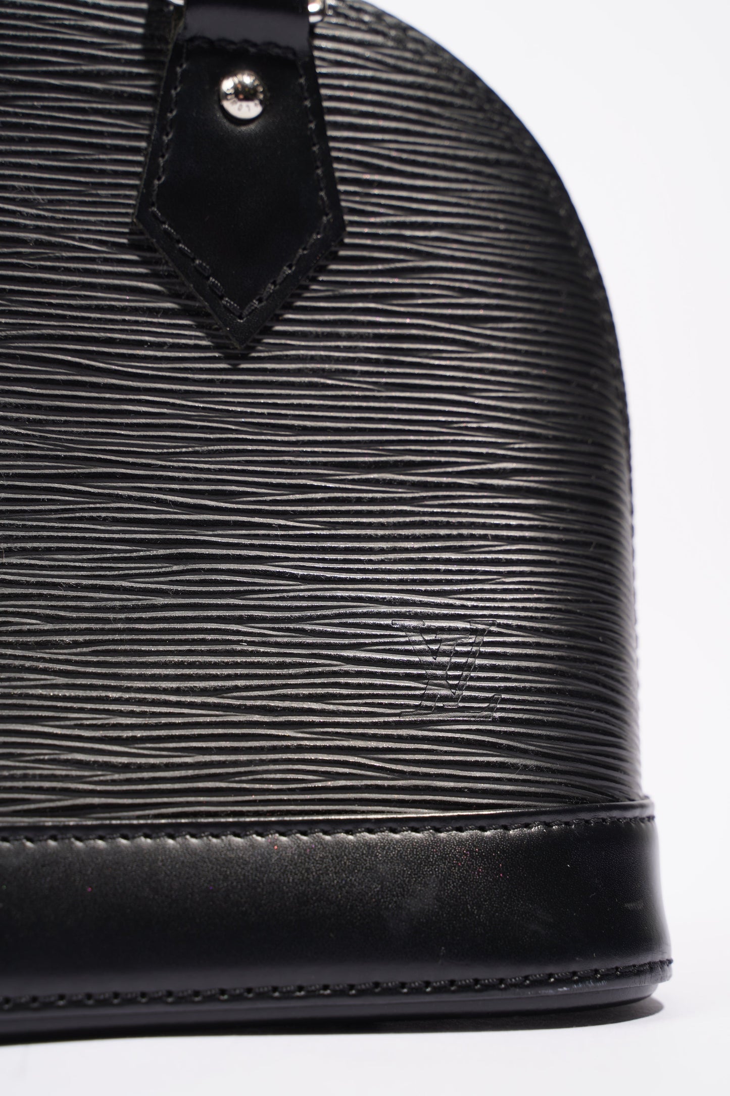 Louis Vuitton Womens Alma Black Epi Leather BB