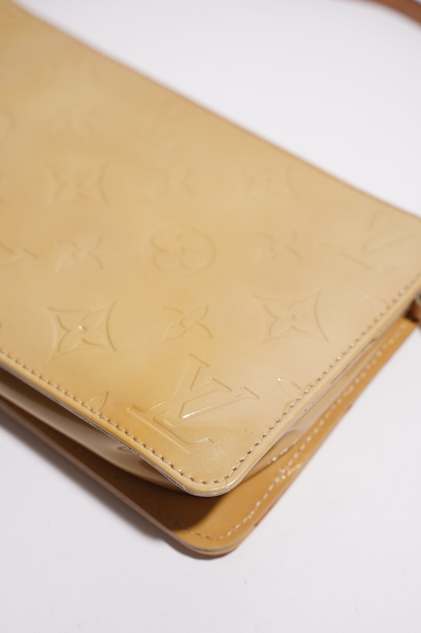 Louis Vuitton Womens Vintage Pochette Accessoire Mustard Vernis