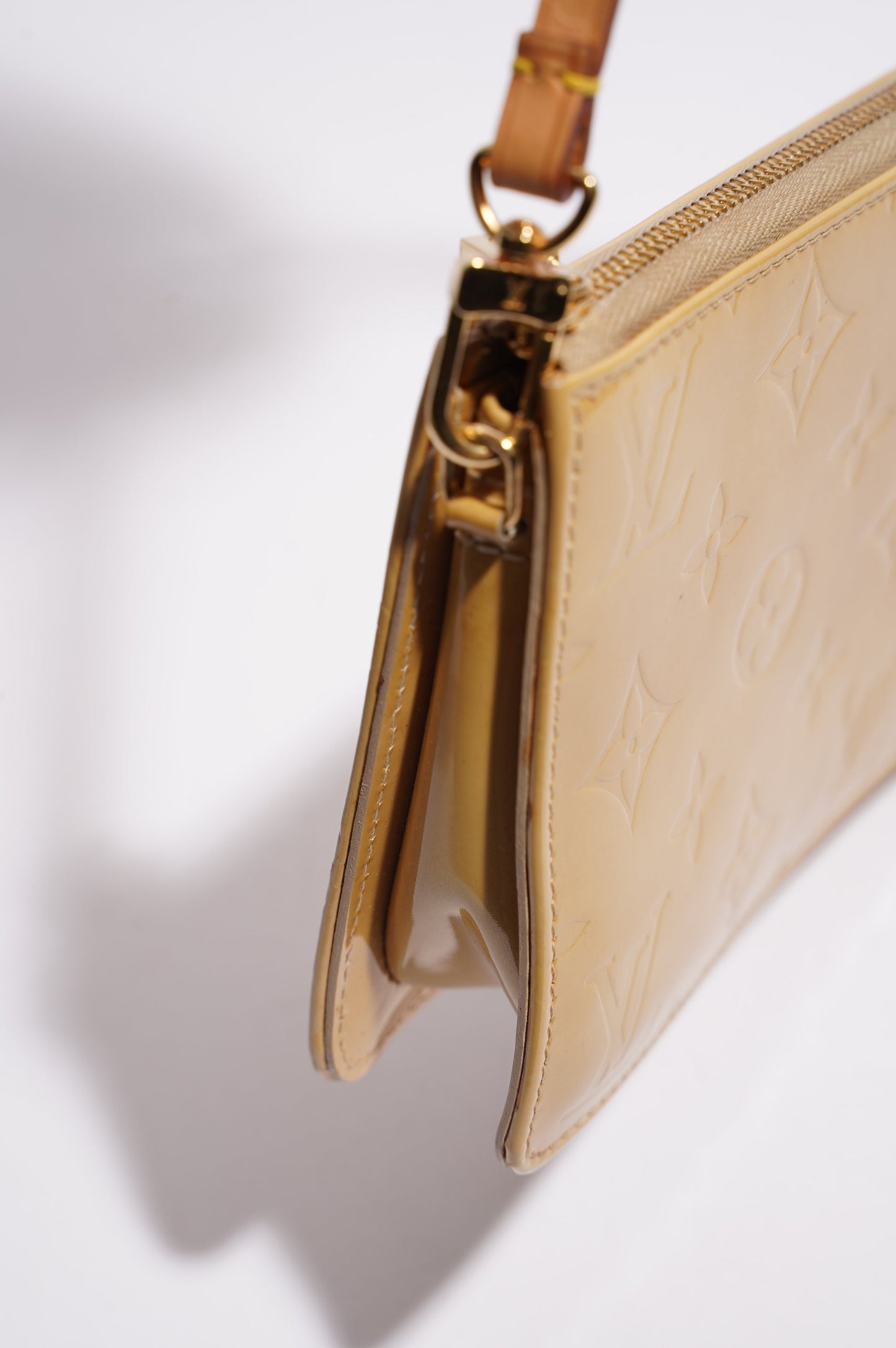 Louis Vuitton Womens Vintage Pochette Accessoire Mustard Vernis