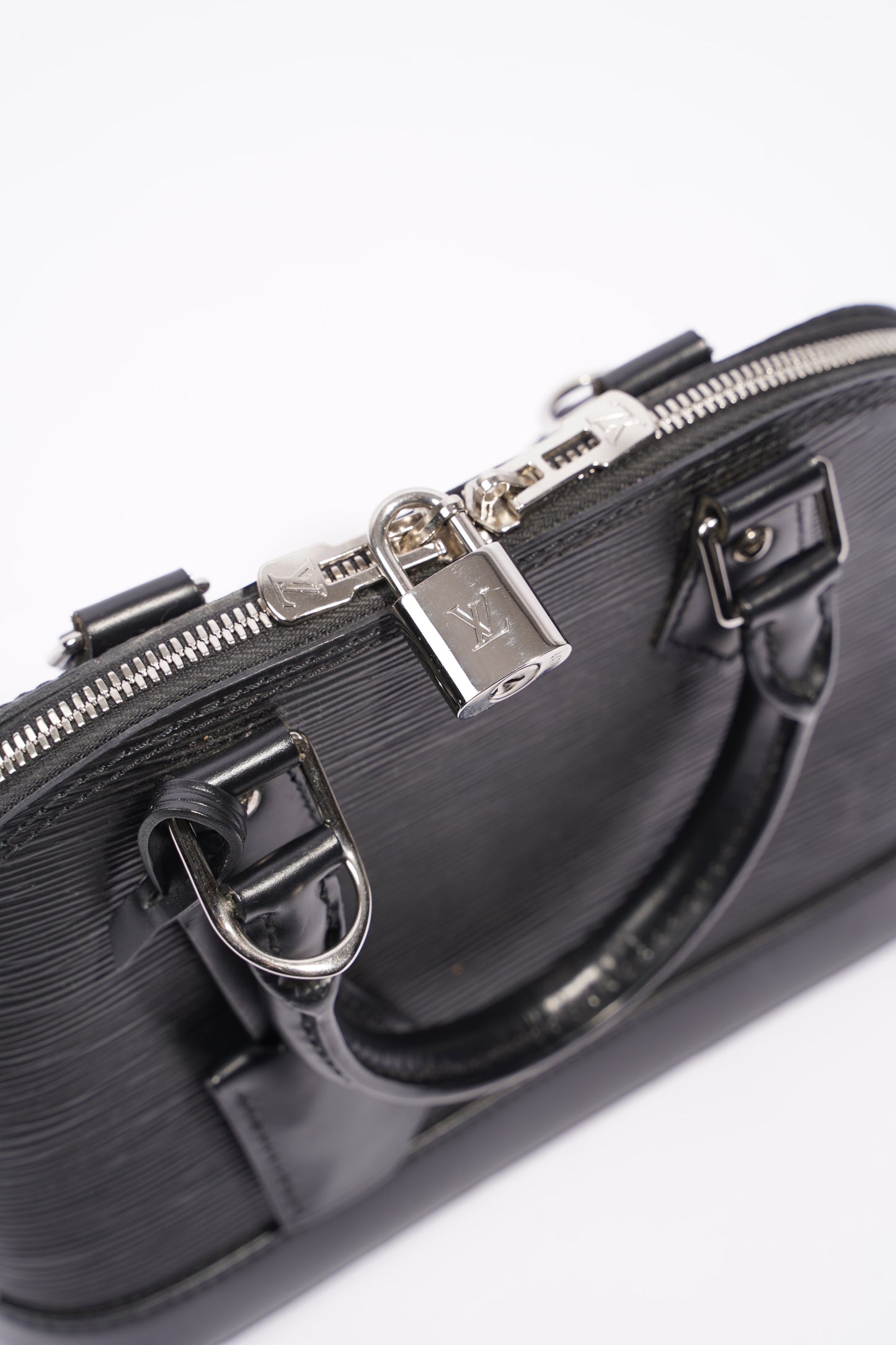 Louis Vuitton Womens Alma Black Epi Leather BB