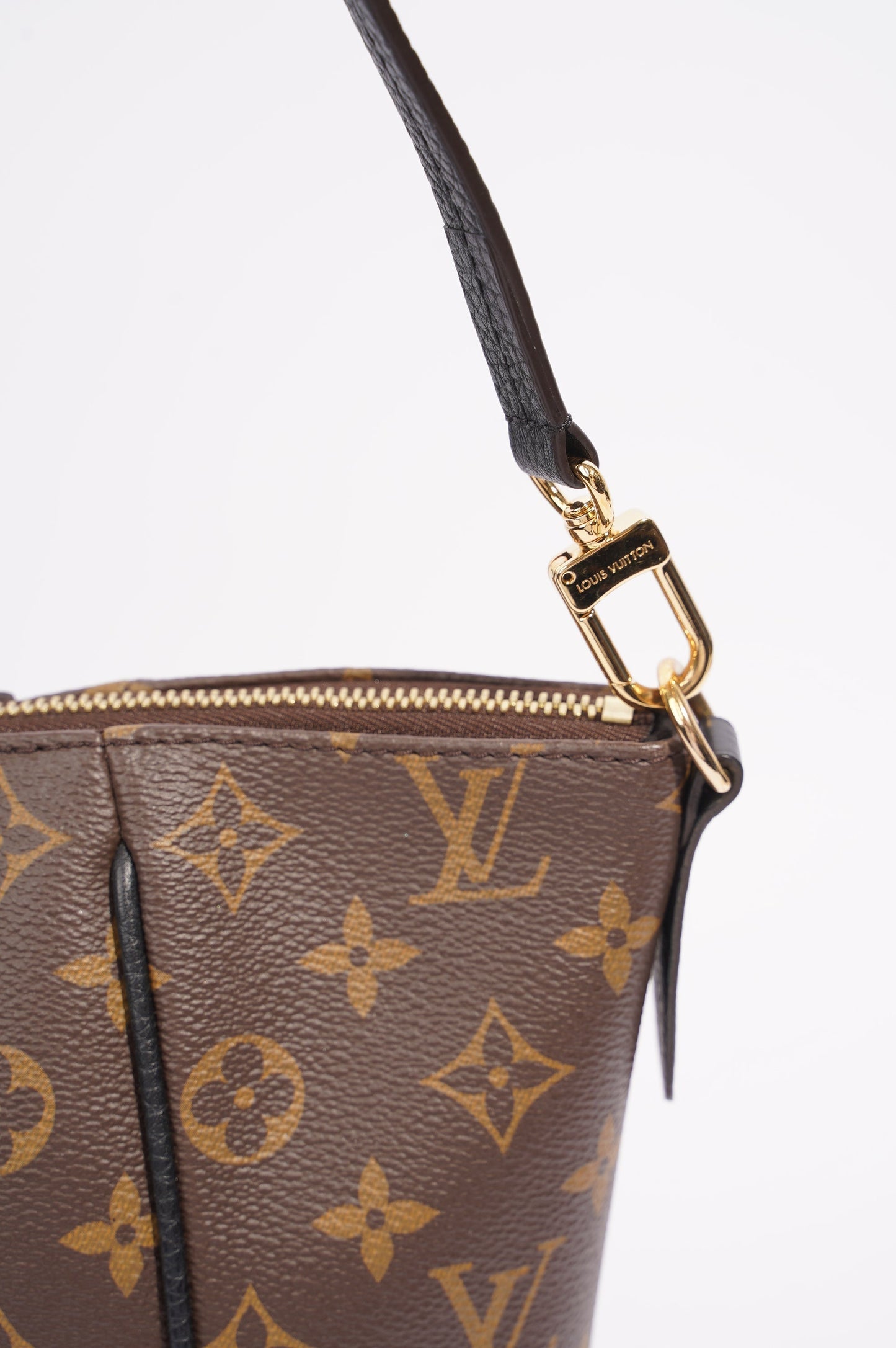 Louis Vuitton Womens Estrela Tote Bag Monogram / Black MM