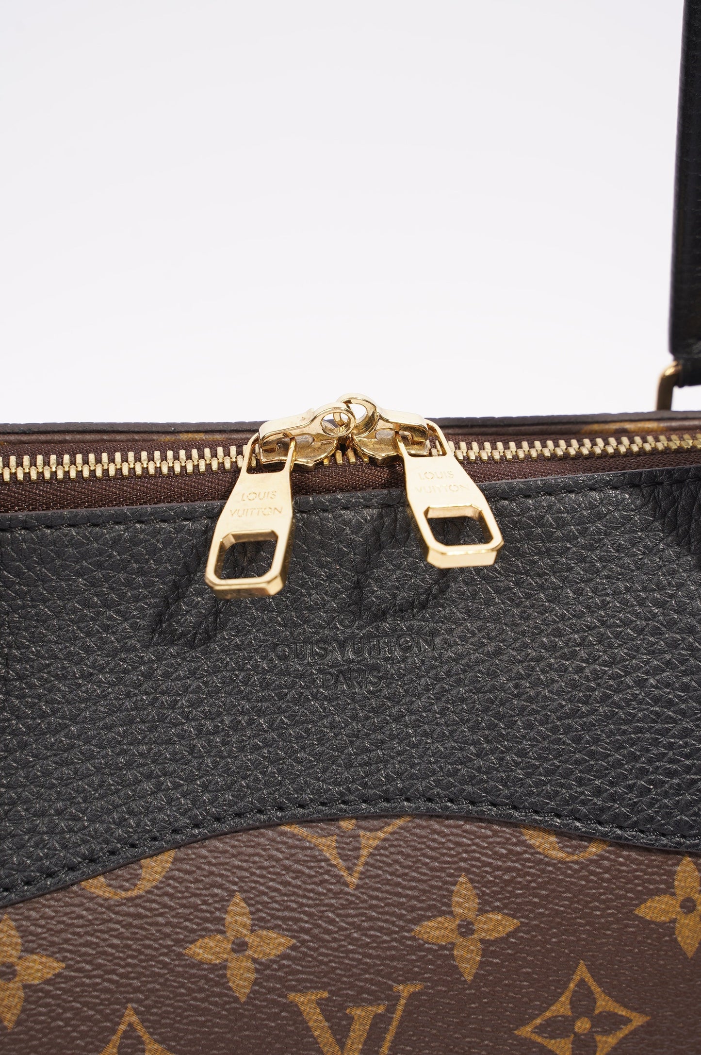Louis Vuitton Womens Estrela Tote Bag Monogram / Black MM