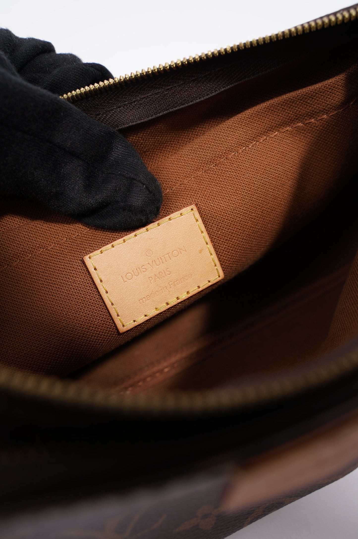 Louis Vuitton Womens Multi Pochette Accessoire Monogram Canvas