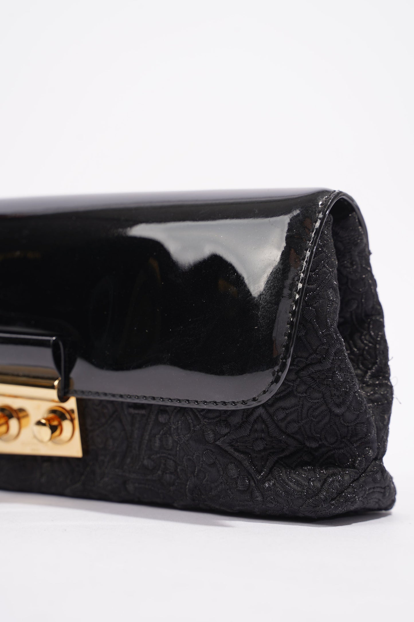 Louis Vuitton Womens Vintage Patent Clutch Black