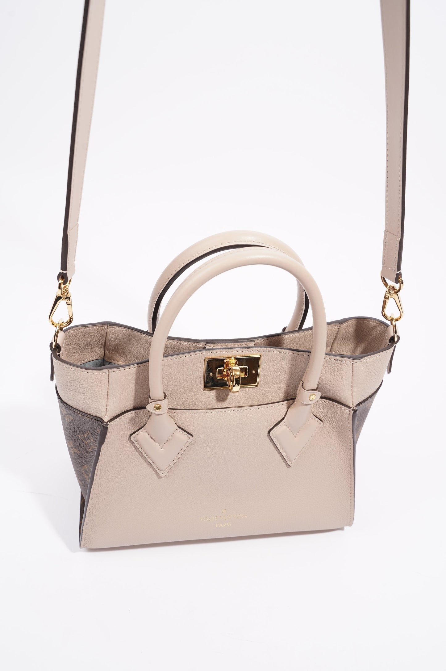 Louis Vuitton Womens On My Side Tote Greige / Monogram PM
