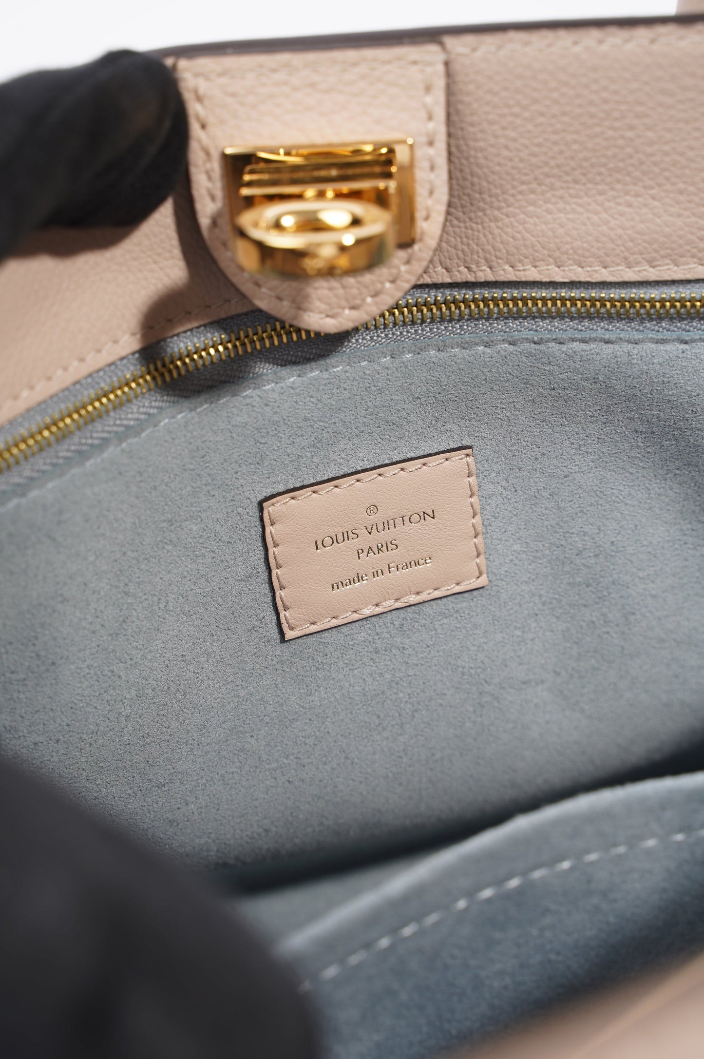 Louis Vuitton Womens On My Side Tote Greige / Monogram PM
