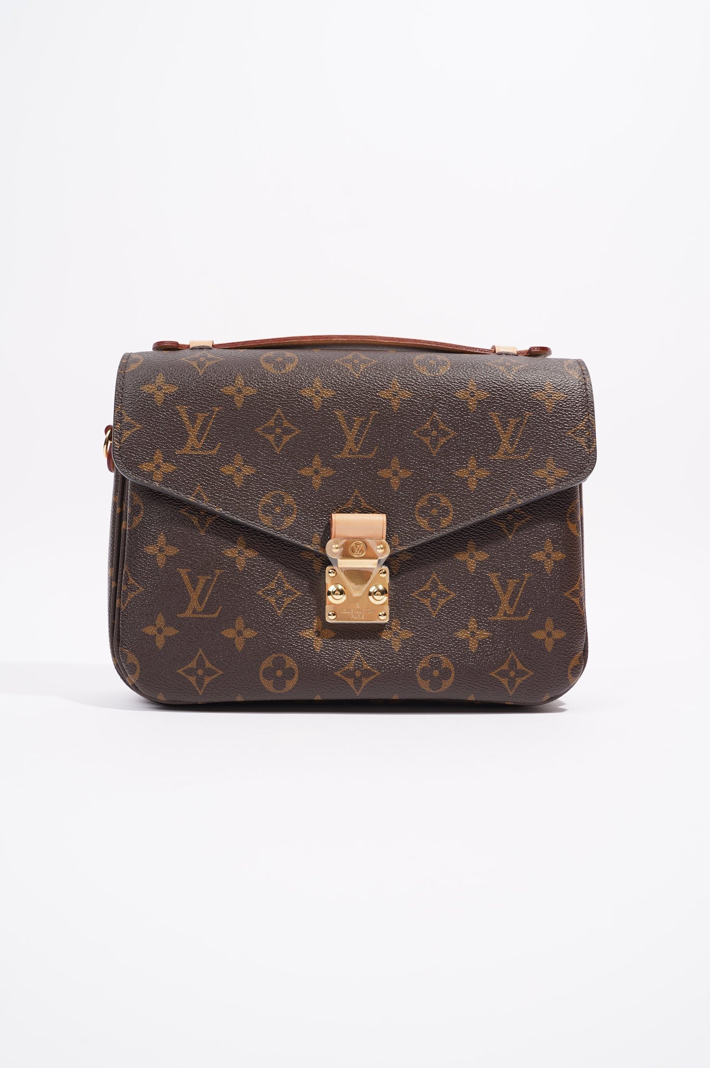 Louis Vuitton Womens Pochette Metis Monogram Canvas