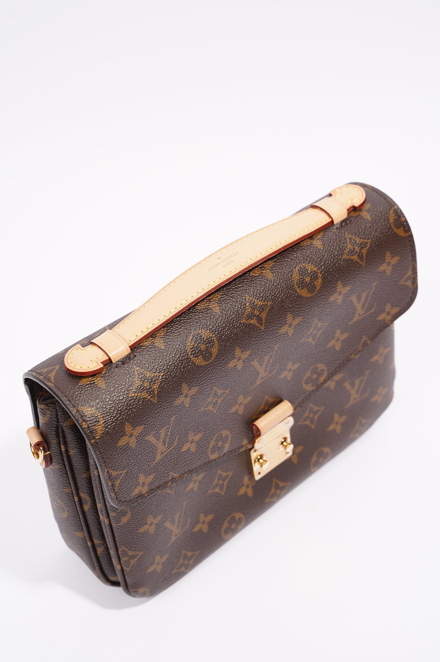 Louis Vuitton Womens Pochette Metis Monogram Canvas