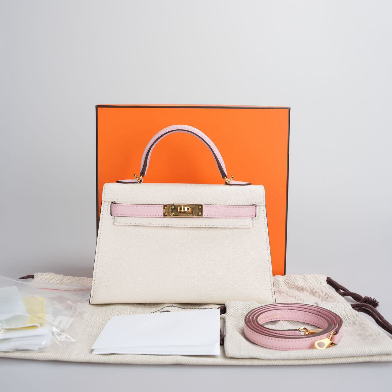 Hermes Mini Kelly 20cm HSS In Chèvre mysore Nata with Rose Sakura