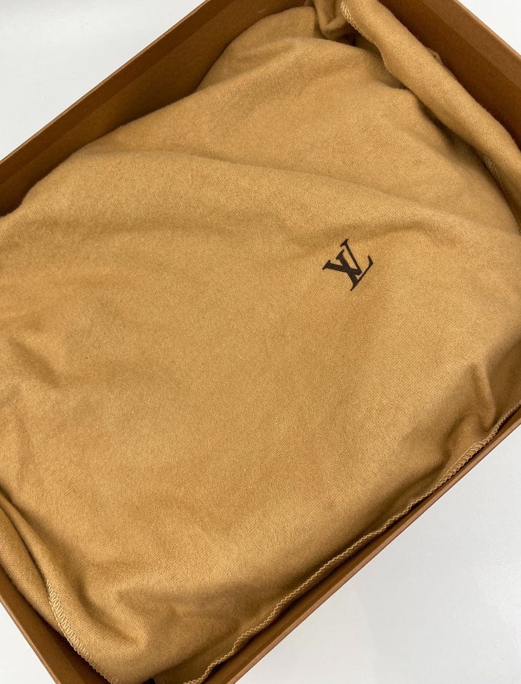 Louis Vuitton Croissant MM