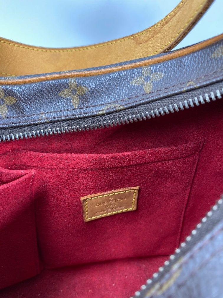 Louis Vuitton Croissant MM