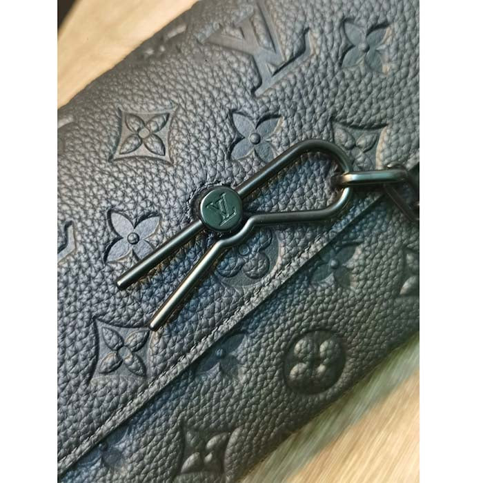 Louis Vuitton LV Unisex Steamer Wearable Wallet Black Embossed Cowhide Leather