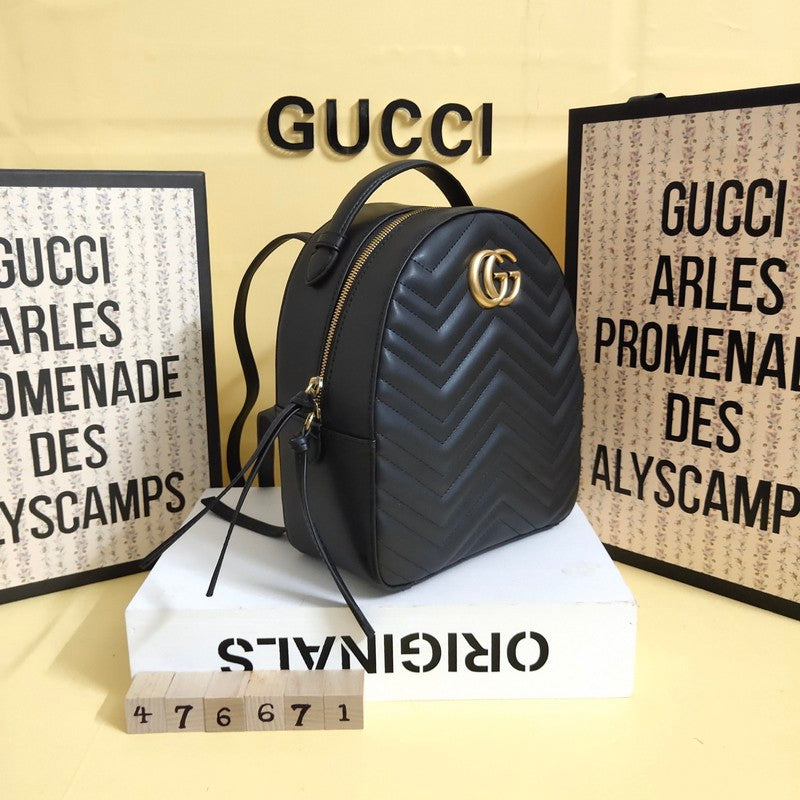 Gucci Bags - The Tote 1069