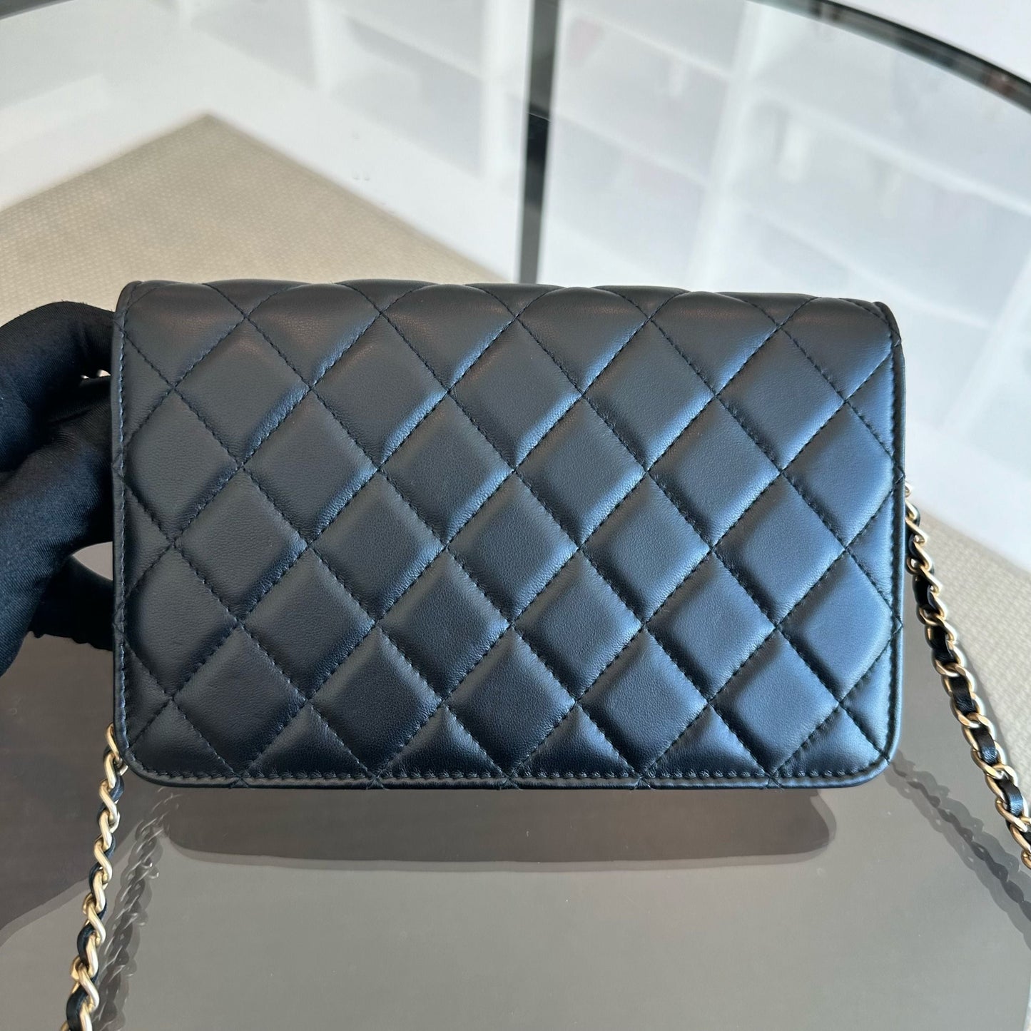 *Full Set, Receipt, 2019* WOC Wallet On Chain Quilted Lambskin Black GHW No 28