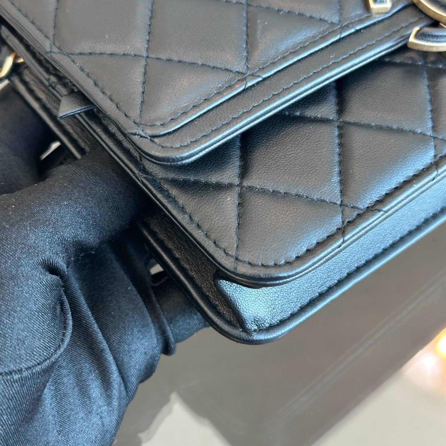 *Full Set, Receipt, 2019* WOC Wallet On Chain Quilted Lambskin Black GHW No 28