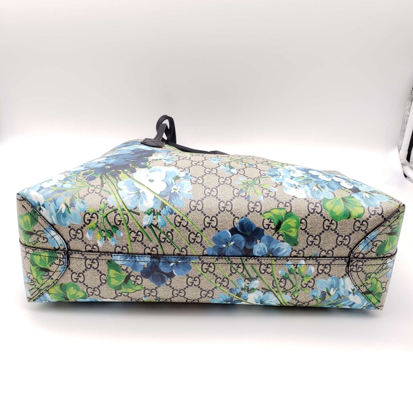 Gucci Reversible Bloom Medium Tote Blue Shoulder Bag
