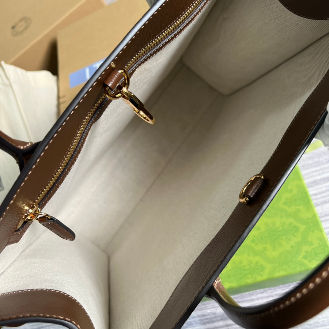 Gucci Medium Tote Bag With Interlocking G