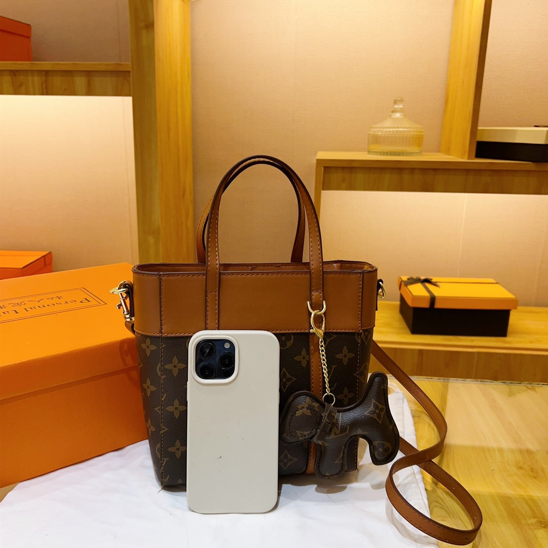 Louis Vuitton ( Christian dior, MCM , Coach , Gucci ) handbags