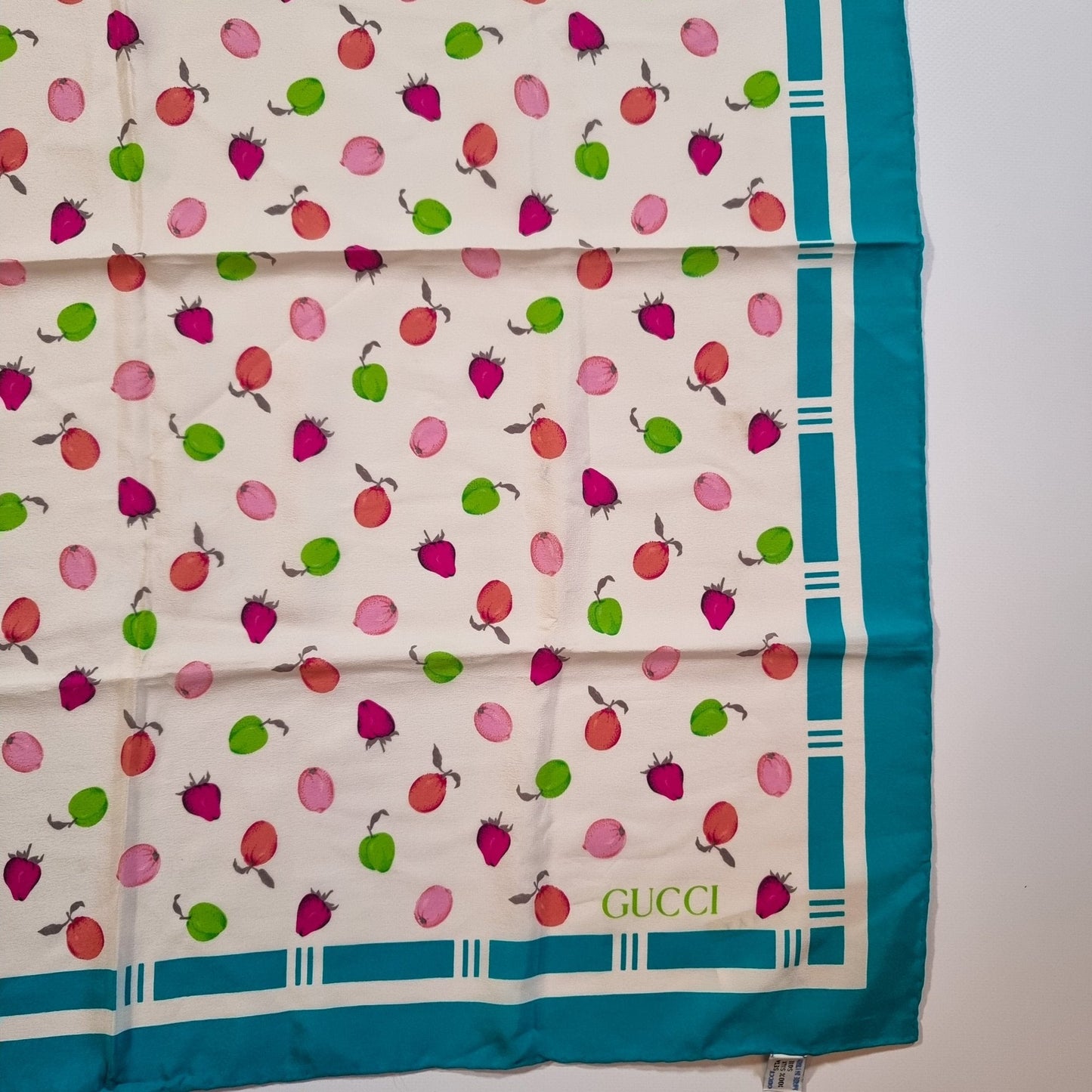 Gucci Vintage Pure Silk Foulard Fruit Design