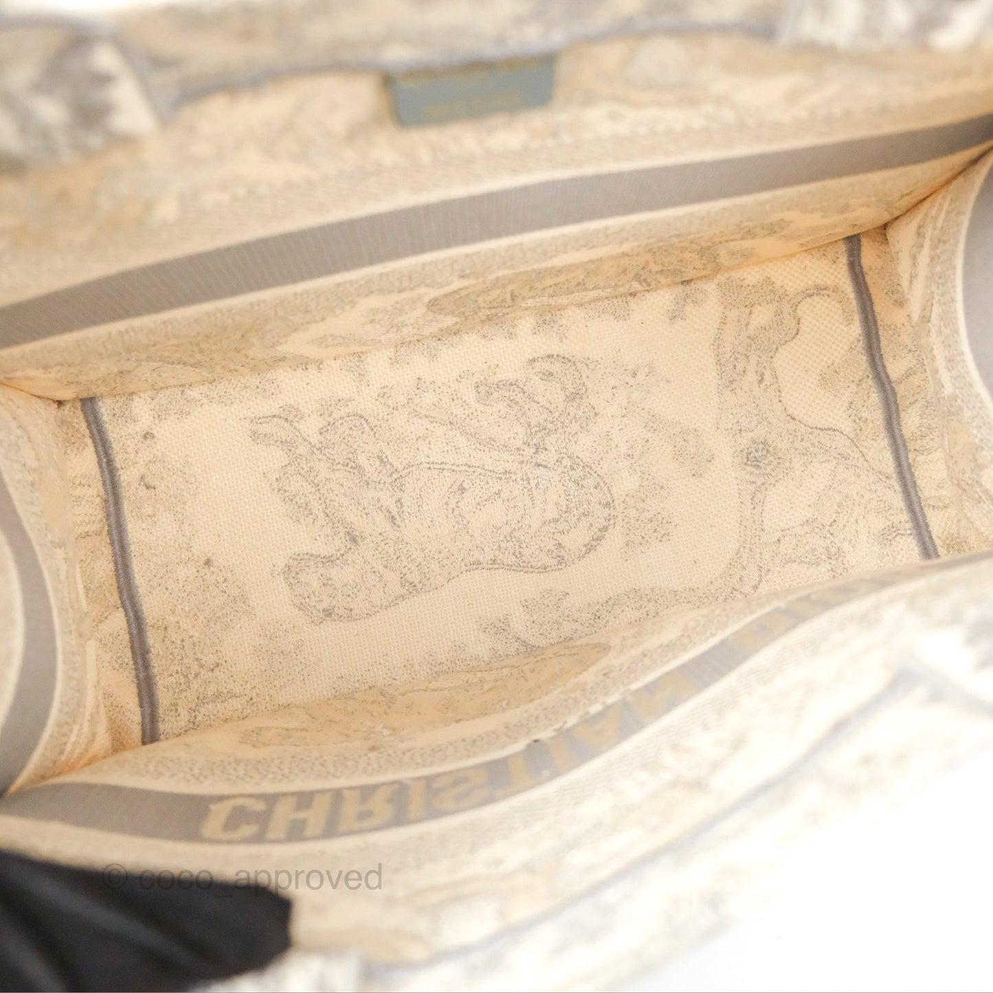 Dior Medium (Old Small) Embroidered Toile De Jouy Book Tote Light Grey Canvas