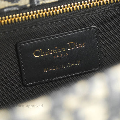 Dior 30 Montaigne Bag Blue Dior Oblique Jacquard