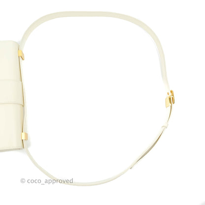 Christian Dior 30 Montaigne Bag White Calfskin Gold Hardware