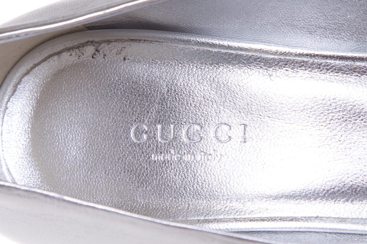 Gucci Metallic Silver Embellished Toe Heels SZ 38.5