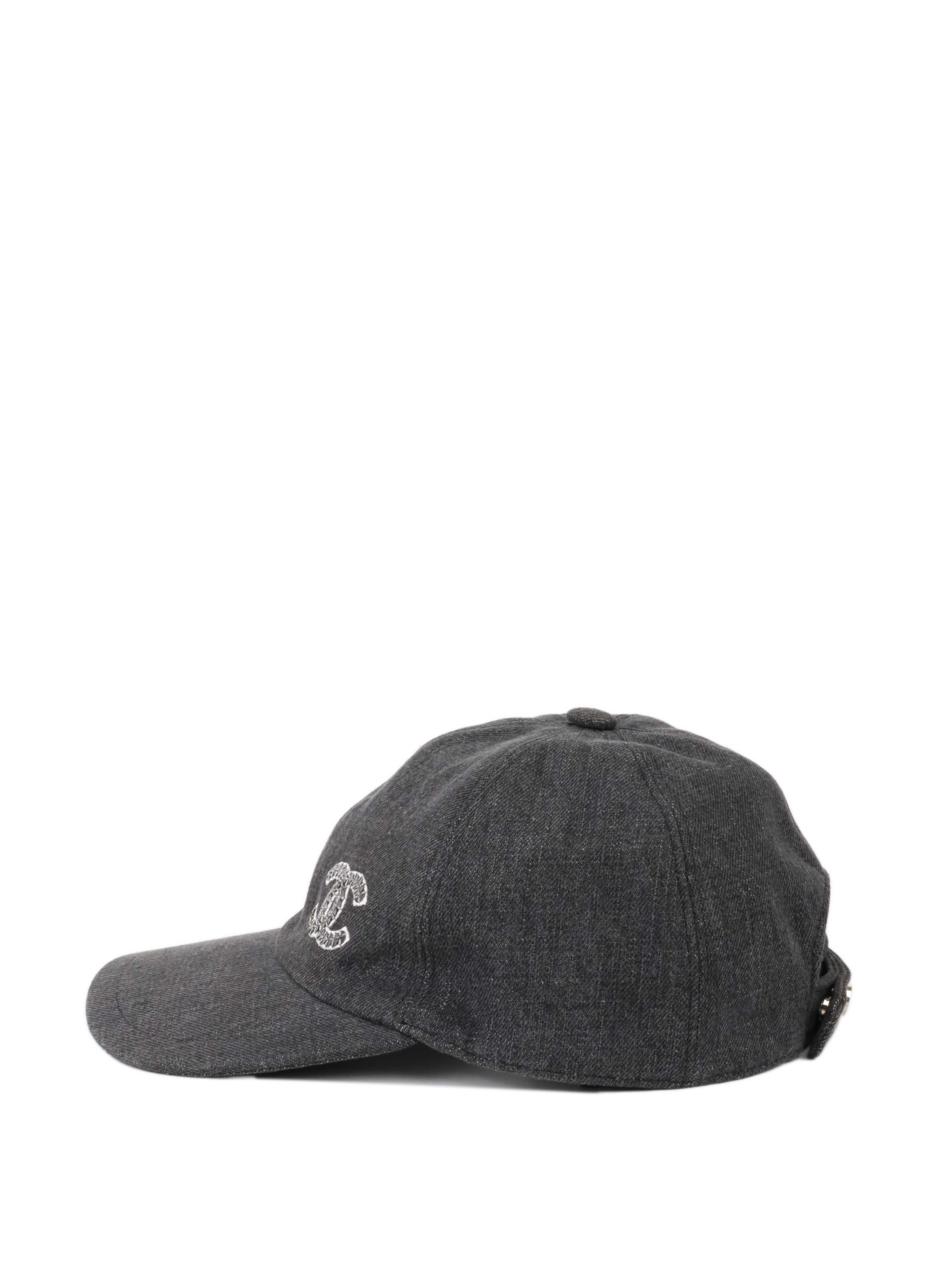 Chanel Grey Cap with CC Logo. – Franco Shops