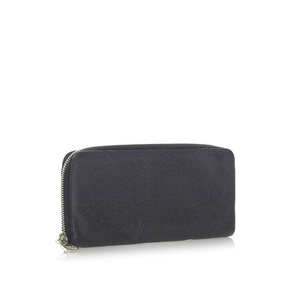 Louis Vuitton Black Leather Zippy Wallet Vertical wallet accessories