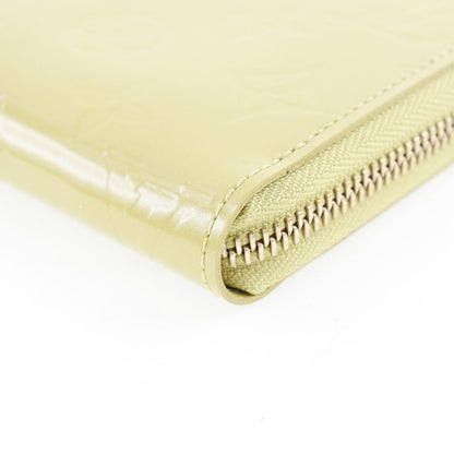 Louis Vuitton Green Patent leather Zippy wallet wallet accessories